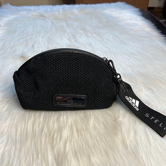 Adidas by Stella McCartney Handbags - Adidas by Stella McCartney Black Essentials Wash Kit